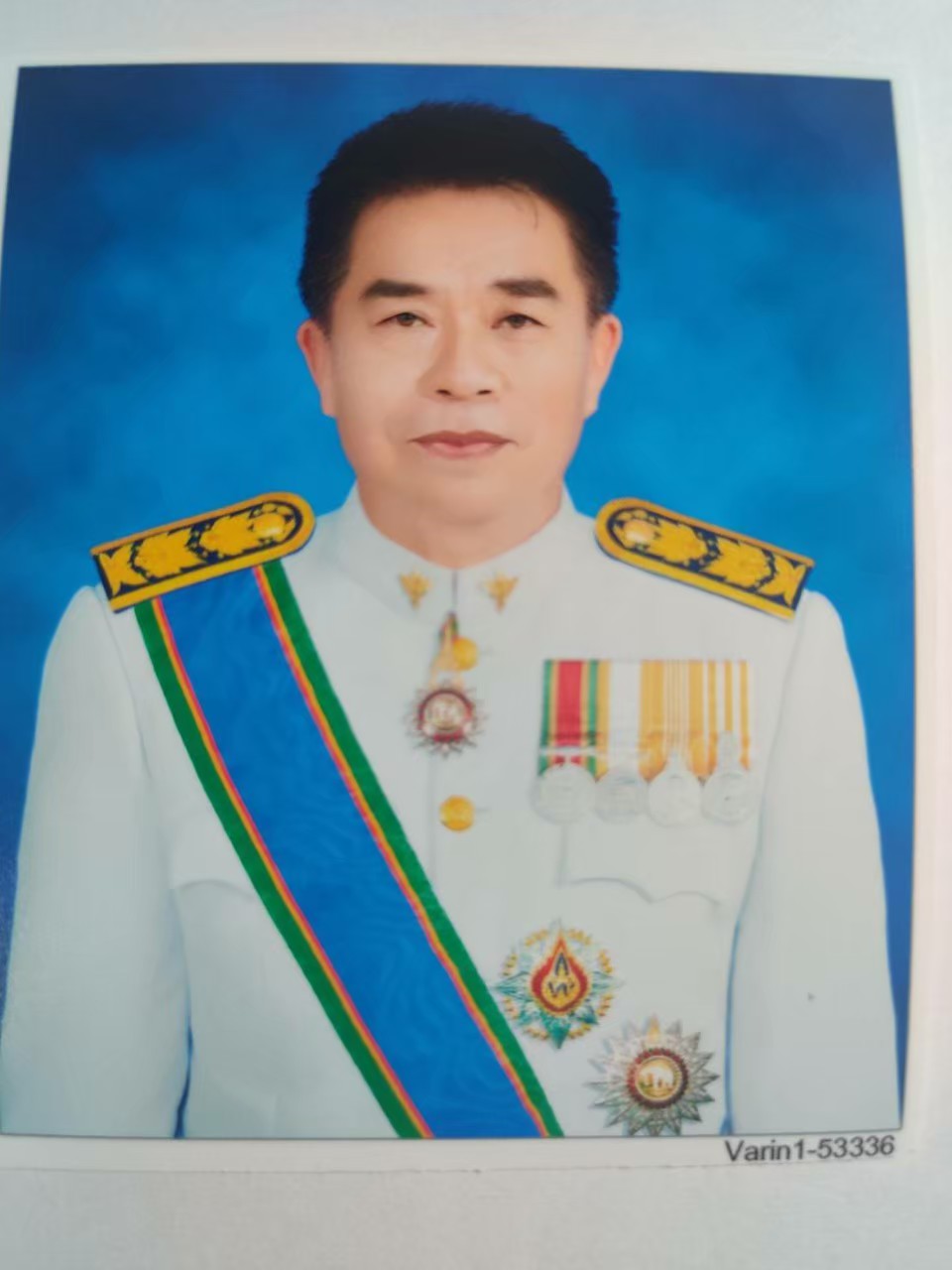 นายระวี แววศรี